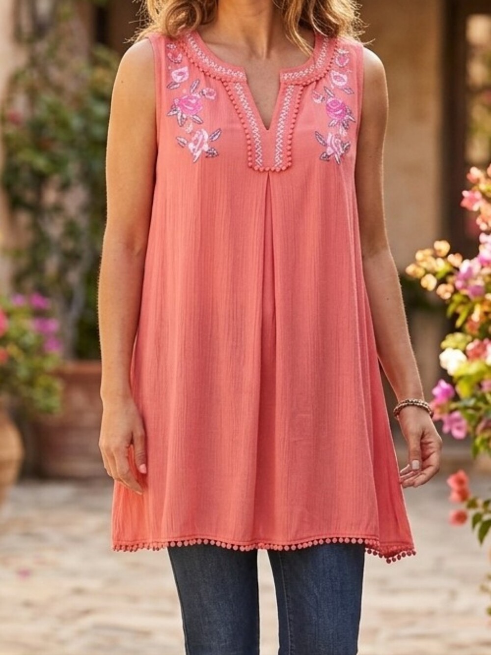 Star Style Women's Rayon Blend Embroidered Sleeveless Tunic Top Size 0X